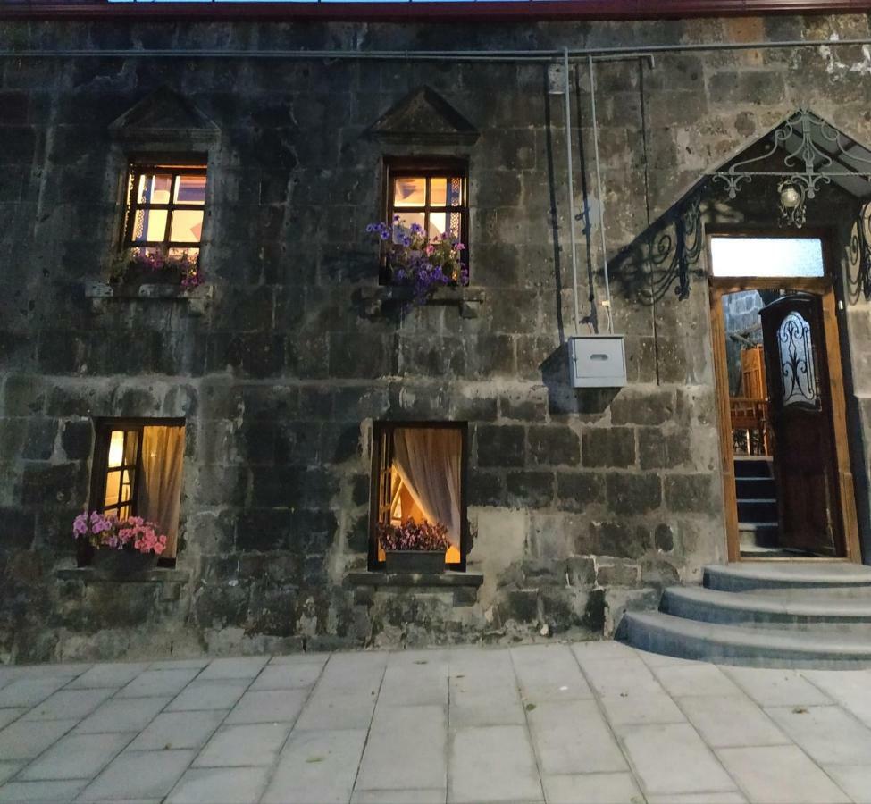 Bed and Breakfast Hye Aspet Հայ Ասպետ Gjumri Exterior foto