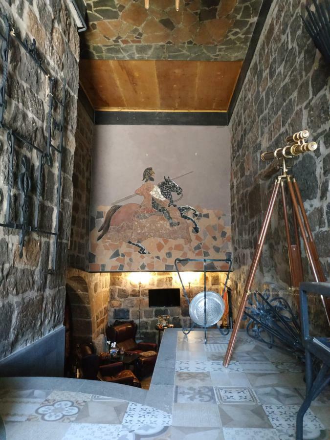 Bed and Breakfast Hye Aspet Հայ Ասպետ Gjumri Exterior foto